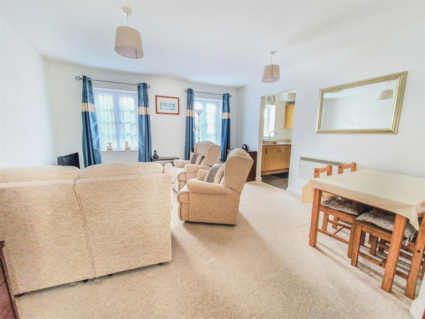 2 bed property in Mill Lane, Bedford